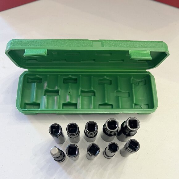 11-Piece H.D. 1/2-Inch Drive Socket Set with Solid Case! - Picture 2 of 16
